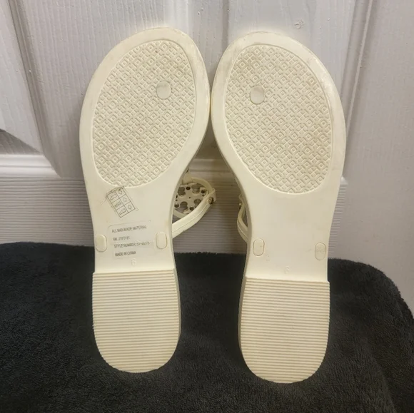 Tory Burch Ivory Off White Mini Miller Flat Thong Jelly Sandals Size6